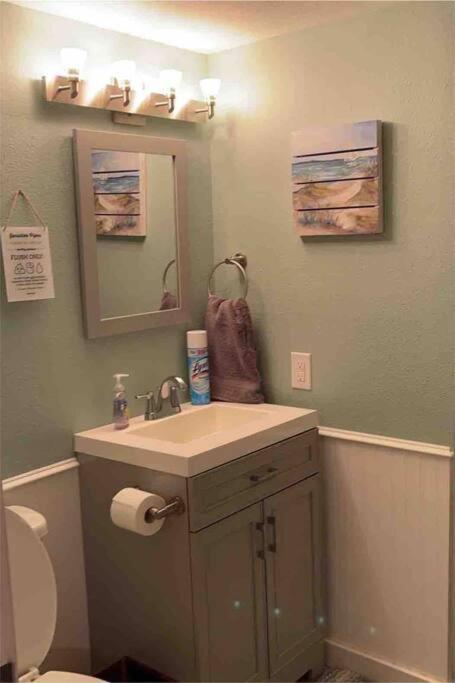 Spacious 3 Bd Close To Everything! You'll It! Apartment Anchorage